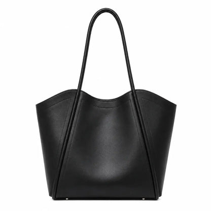 Bolsa Tote Zoé Preta em Couro Genuíno — vista frontal fundo branco