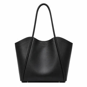 Bolsa Tote Zoé Preta em Couro Genuíno — vista frontal fundo branco